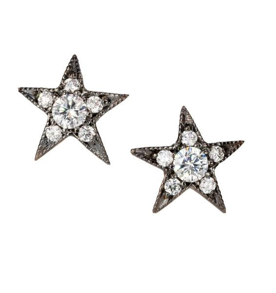 ANTIQUED MEDIUM STAR STUDS