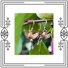 Load image into Gallery viewer, DIAMOND STUDDED BIRDS WITH BRIOLETTES

