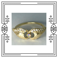 Load image into Gallery viewer, ENGRAVED WINGS RING
